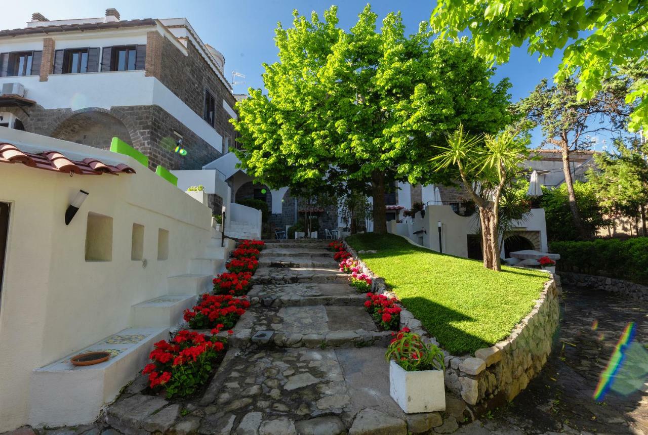 Hotel & Spa Relais Freedom Club Масса-Лубренсе Екстер'єр фото
